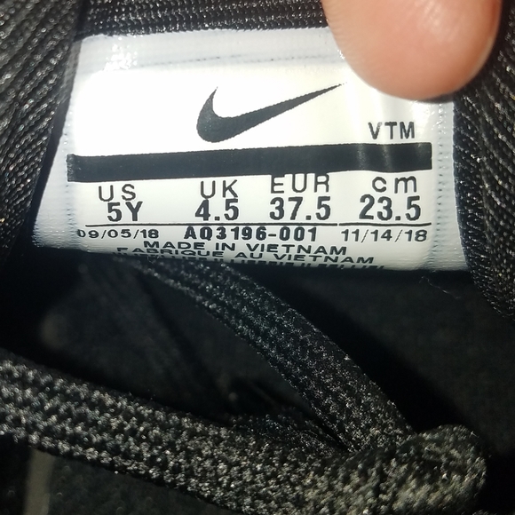 Air Max 720 GS "Total Eclipse" Size 5 - Picture 5 of 6